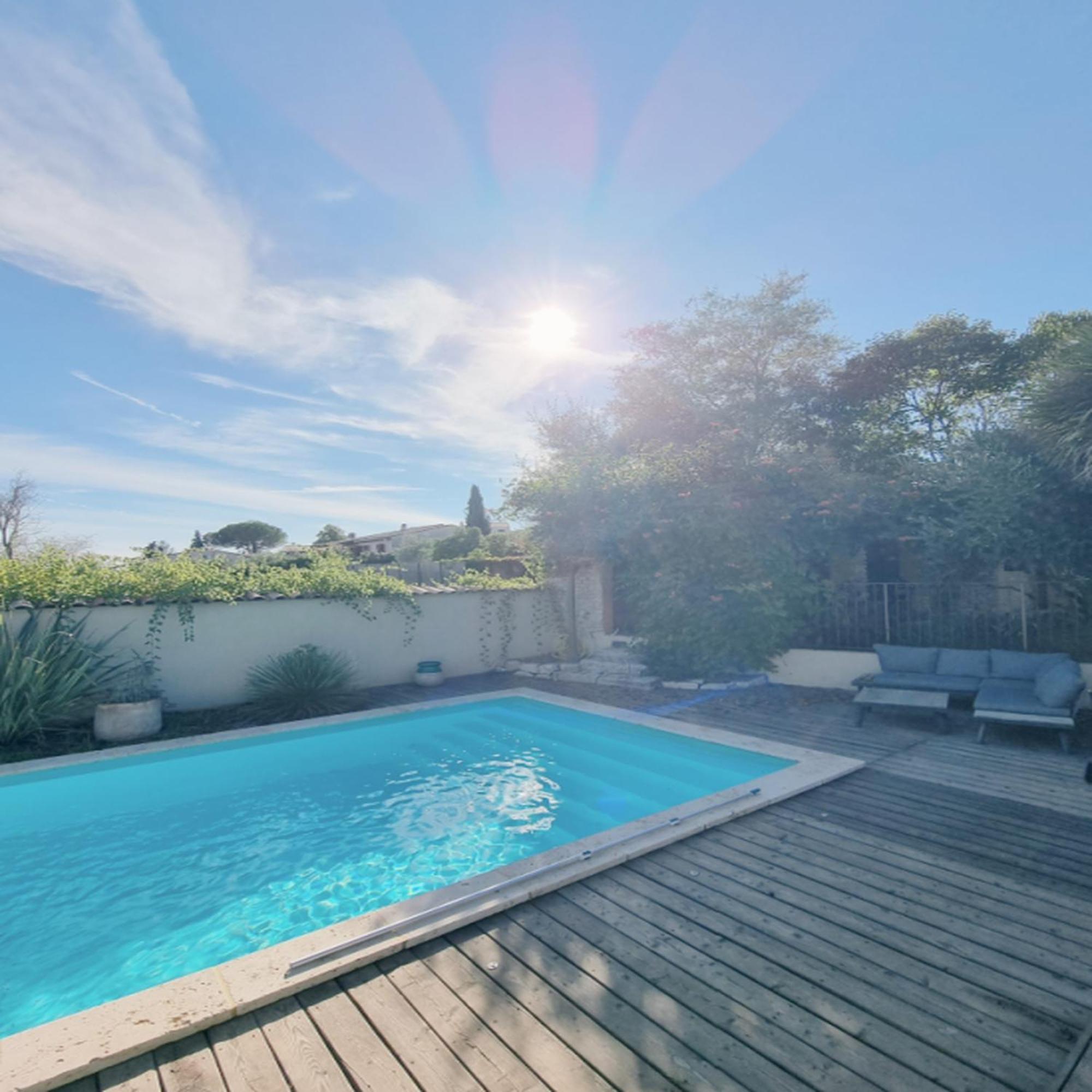 Villa Oasis En Provence Luberon Pierrevert Exterior photo